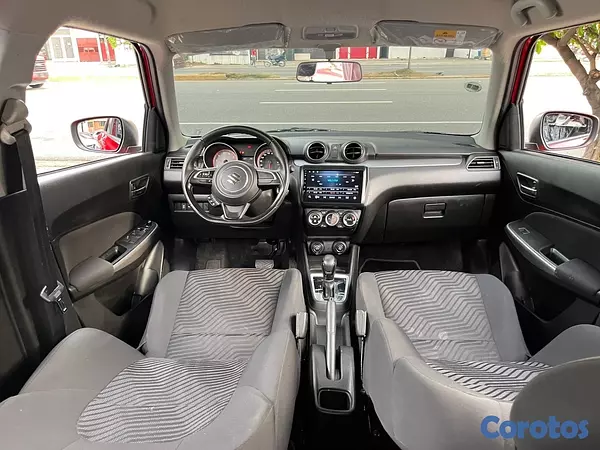 carros - Suzuki Swift GL+ 2024 4