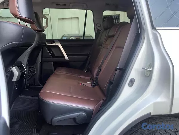 jeepetas y camionetas - Toyota Land Cruiser Prado VXL 2019 7