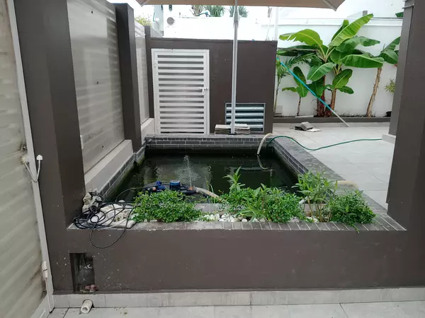 apartamentos - Vendo o Alquilo amplia casa de 2 niveles en Los Ca 10