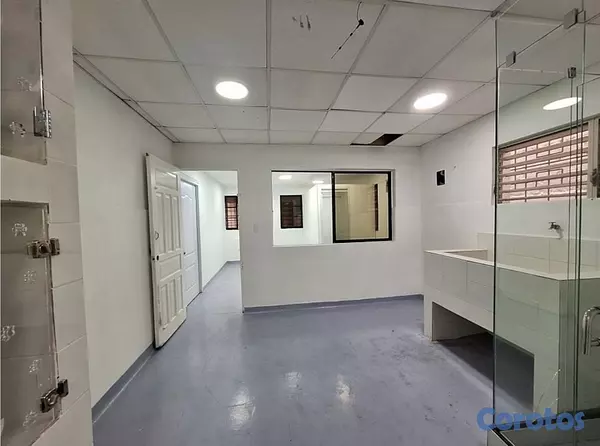 oficinas y locales comerciales - LOCAL COMERCIAL 2