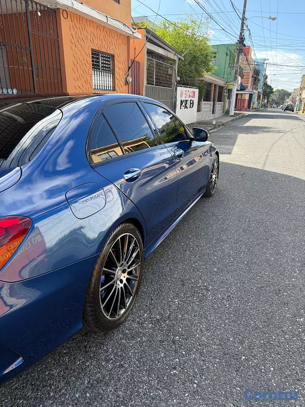 carros - Mercedes C300 Edición limitada  12