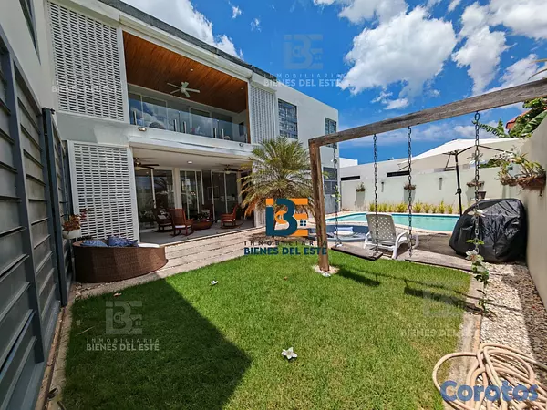 casas - VENDO MODERNA CASA con finos detalles y acabados d 2