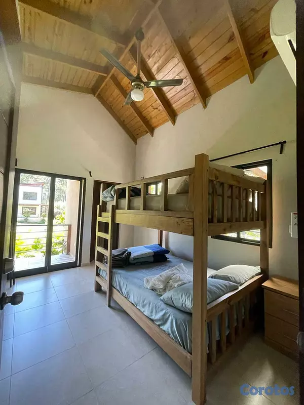 casas vacacionales y villas - Villa con Piscina en Venta, Jarabacoa 9