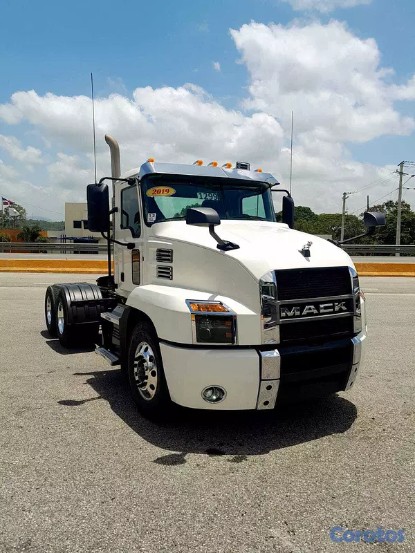 camiones y vehiculos pesados - Mack Anthem año 2019 2