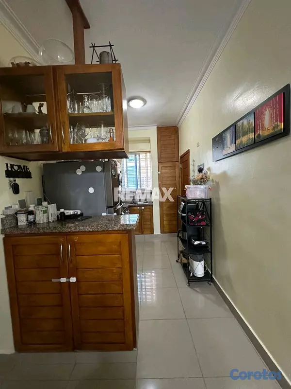 apartamentos - Apartamento en Venta en Viejo Arroyo Hondo 2H, 2.5B, 1P, 3re Piso 4