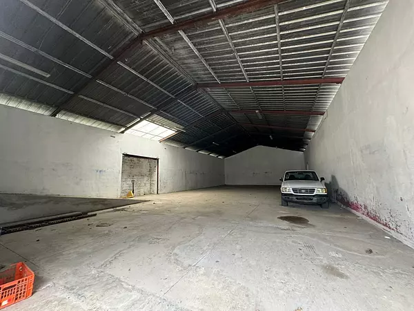 otros inmuebles - Nave Industrial En Alquiler carretera Hato Nuevo  6