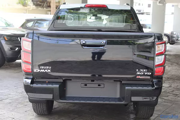 jeepetas y camionetas - Isuzu Dmax Full 2027 4