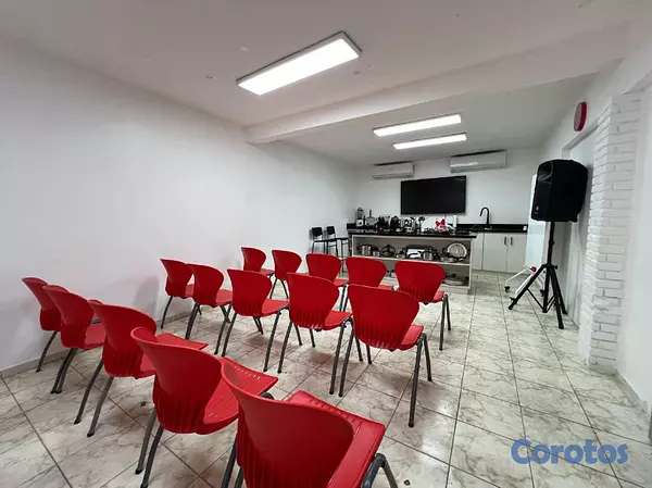 oficinas y locales comerciales - se alquila casa  6