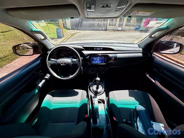 jeepetas y camionetas - Toyota Hilux  10
