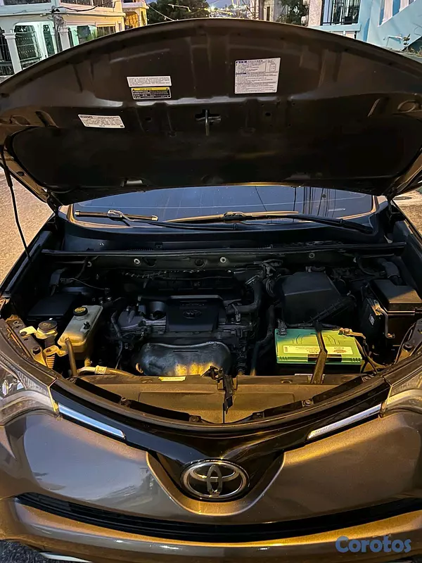 jeepetas y camionetas - Toyota rav4 2017 xle  2
