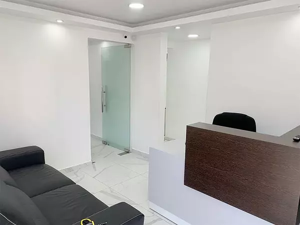 oficinas y locales comerciales - Local en el millon 6