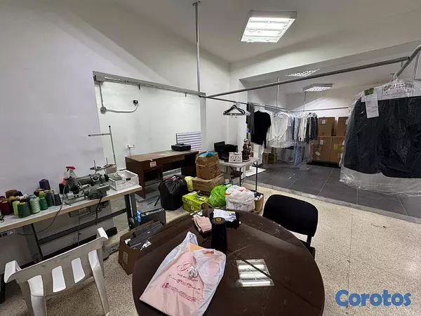 oficinas y locales comerciales - Alquilo local comercial en Naco 5