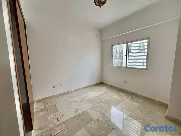apartamentos - Alquiler de Apartamento en Evaristo Morales 9