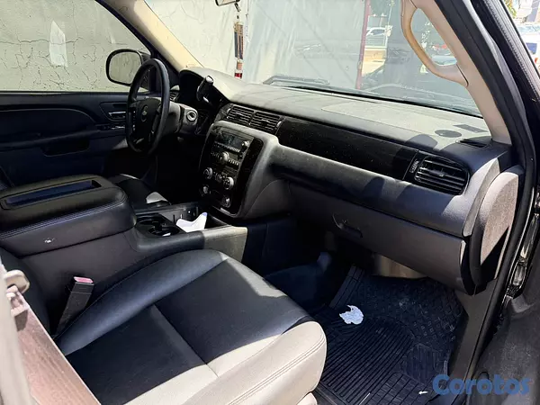 jeepetas y camionetas - chevroler thoe 2014 8