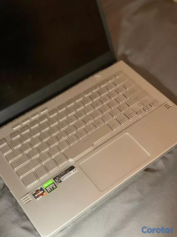 computadoras y laptops - Asus ROG Zephyrus G14 3