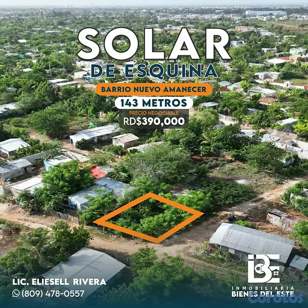 solares y terrenos - Se Vende solar de esquina con 143 metros.  📍En Sec 7