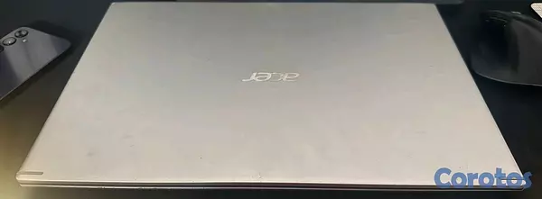 computadoras y laptops - Acer aspire 5 pantalla dañada y tapa inferior para cambiar  3