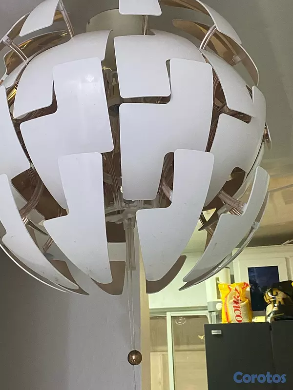 decoración y accesorios - lámpara de IKEA grande blanco a entro dorada Santiago  3