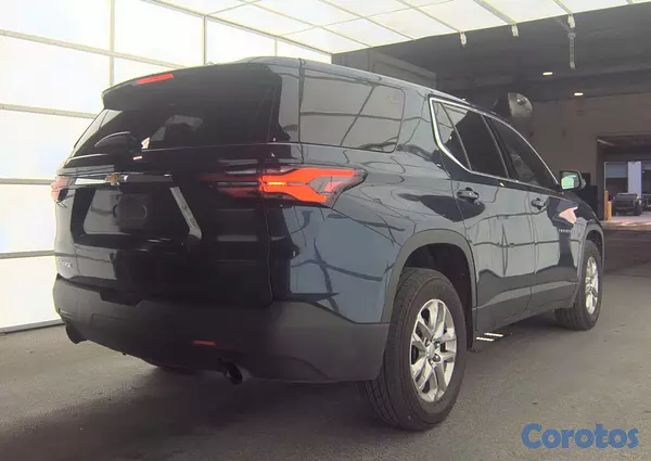 jeepetas y camionetas - Chevrolet Traverse LS 2022 9