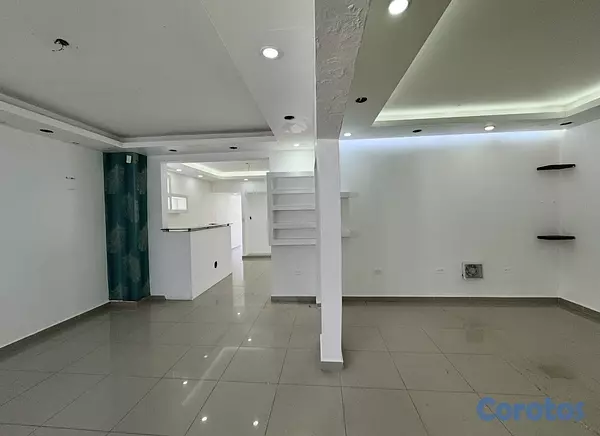 oficinas y locales comerciales - LOCAL COMERCIAL MIRADOR NORTE  3