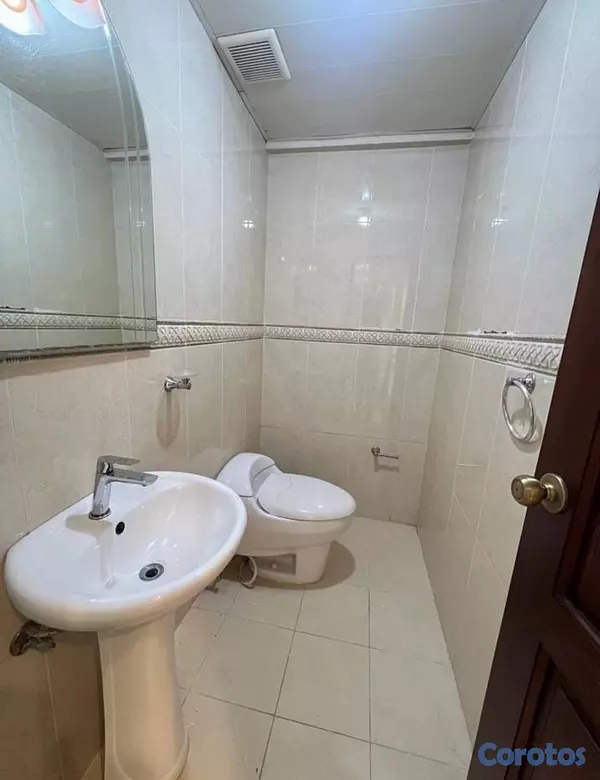 apartamentos - Apartamento en venta, Bella Vista – Amplio, iluminado y con excelente ubicación 10