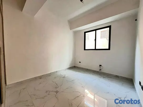 apartamentos - VENDE HERMOSA 2da CON TERRAZA EN EL MILLON 5