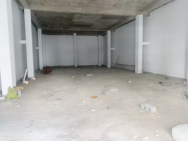 oficinas y locales comerciales - Local espacio abierto piantini  3