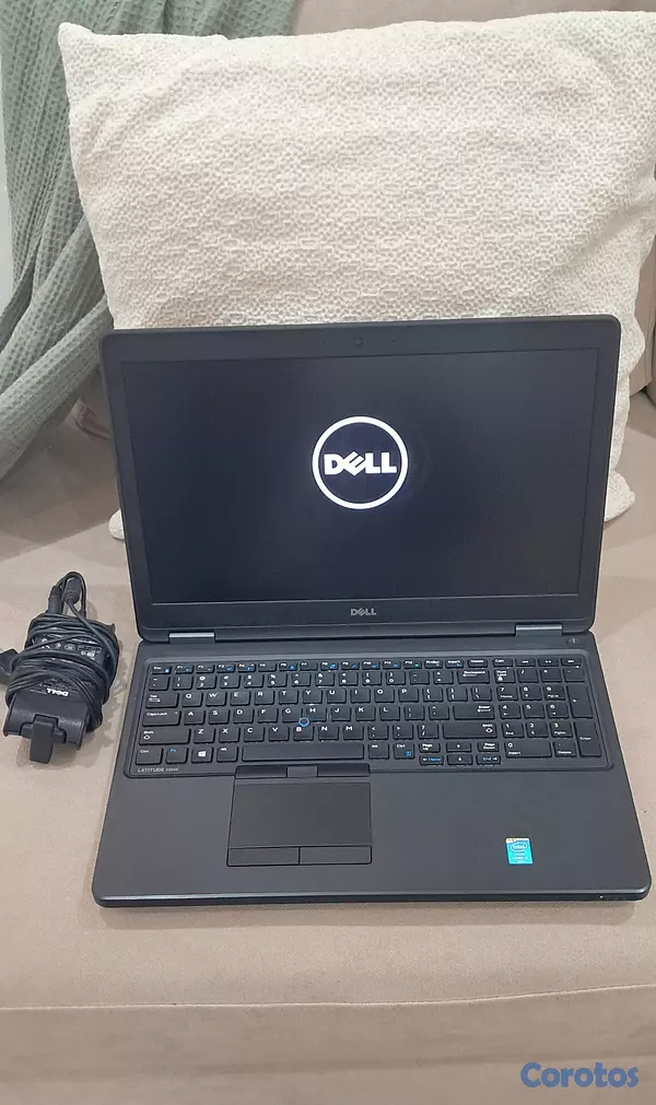 computadoras y laptops - Laptop Dell 16GB 256GB SSD i5 2.3Ghz E5550 4