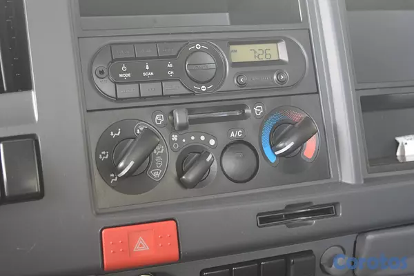 jeepetas y camionetas - Isuzu NPR Cama Larga 2026 4