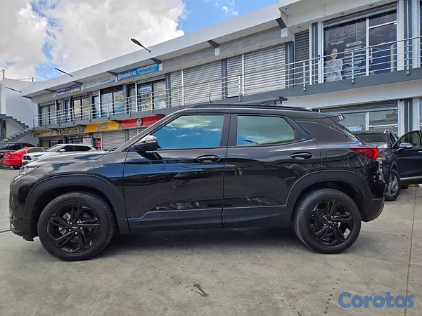 jeepetas y camionetas - CHEVROLET TRAILBLAZER 2022 NEGRO GASOLINA 15