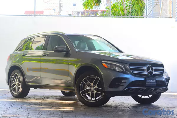 jeepetas y camionetas - Mercedes-Benz Clase GLC 300 2017 5