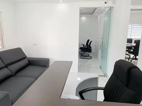 oficinas y locales comerciales - Local en el millon 7