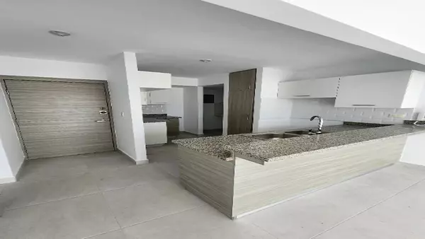 apartamentos - Apartamento EN VENTA de 3 habitaciones con patio privado, 132,000.00 3
