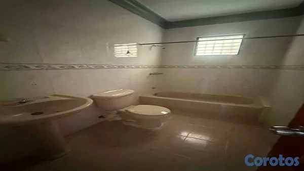casas - CASA EN VENTA EN YAPURT DUMIT, SANTIAGO. 7