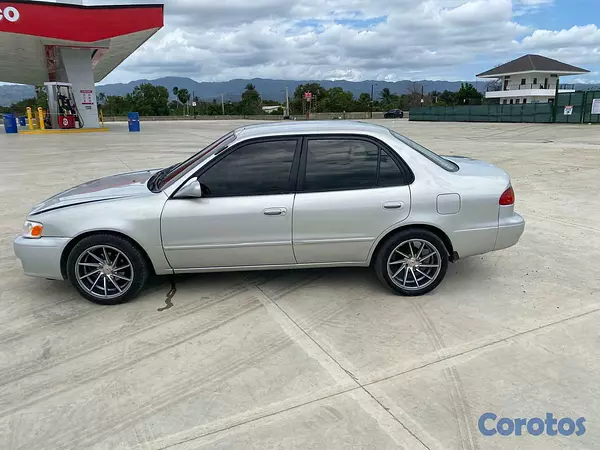 carros - Toyota Corolla 2001 10