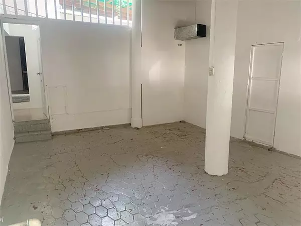 oficinas y locales comerciales - Local comercial en primer nivel  3