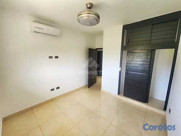 apartamentos - TORRE PISCINA Y AREA SOCIAL PROXIMO AV. HISPANOAME 2