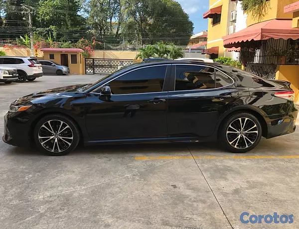 carros - Toyota Camry SE 2019 7