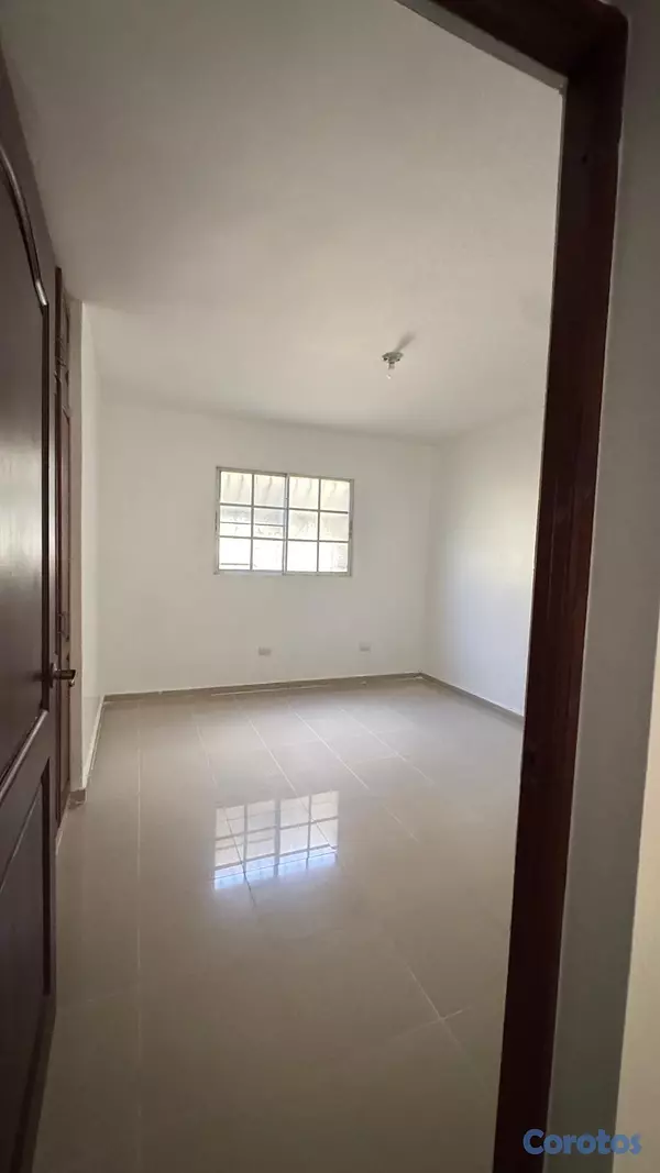 apartamentos - Primer piso VENTA DE APARTAMENTO BUENA ZONA DEL  M 2