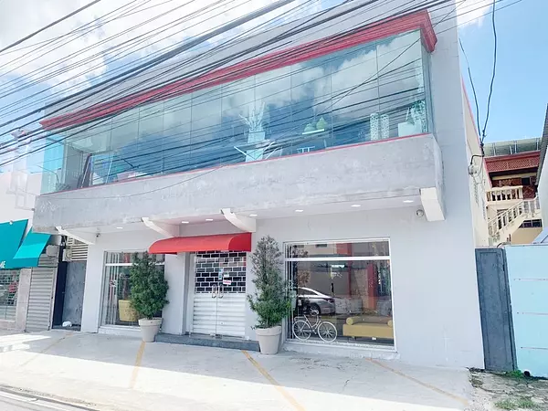 oficinas y locales comerciales - Excelente propiedad comercial  3