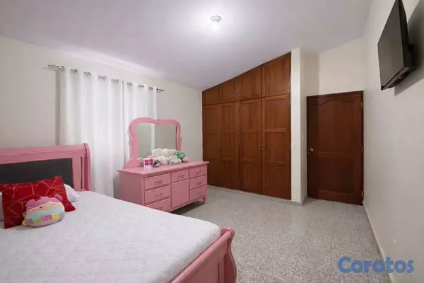 casas - Casa en Venta de Dos Niveles en Miramar 12