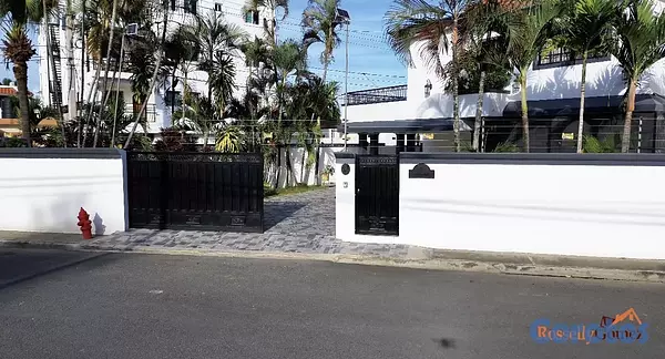 casas - RESIDENCIA DE 2 NIVELES/ LAS CAROLINAS 🏠‼️ 3