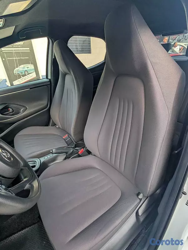 carros - TOYOTA YARIS 2021 7