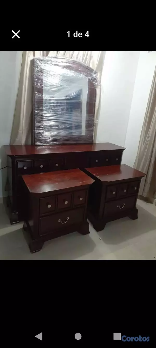muebles y colchones - Gavetero espejo y mesitas 2