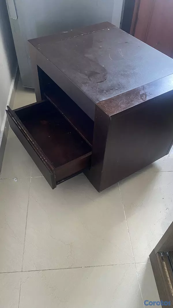 decoración y accesorios - mesa de noche o auxiliar  4