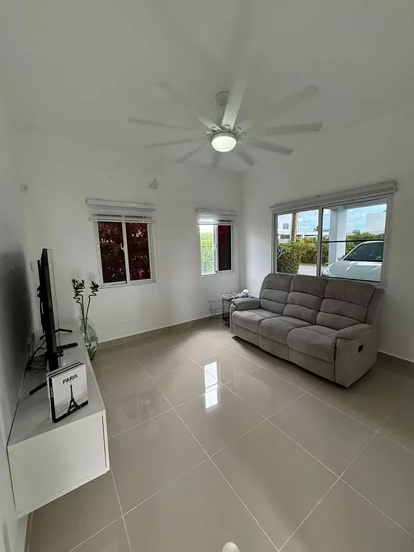 casas - Casa en venta En Ciudad la Palma  5