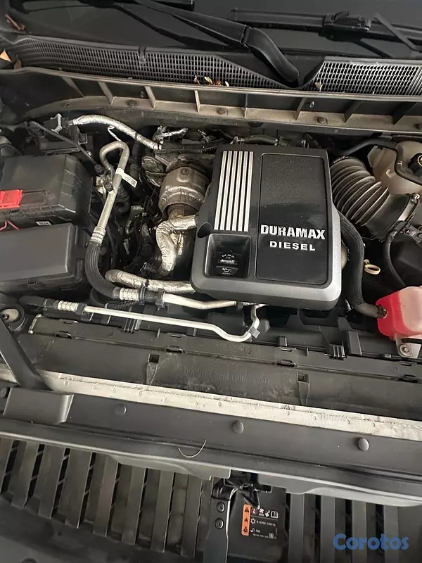 jeepetas y camionetas - Chevrolet silverado duramax 2020 7