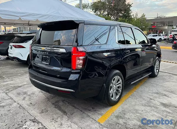 jeepetas y camionetas - Chevrolet Tahoe LT 2021 6