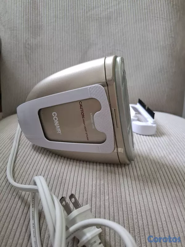 electrodomesticos - Plancha de vapor 
iron steamer conair 3