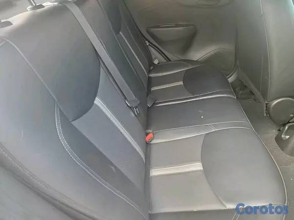 carros - chevolet spark 2019 8